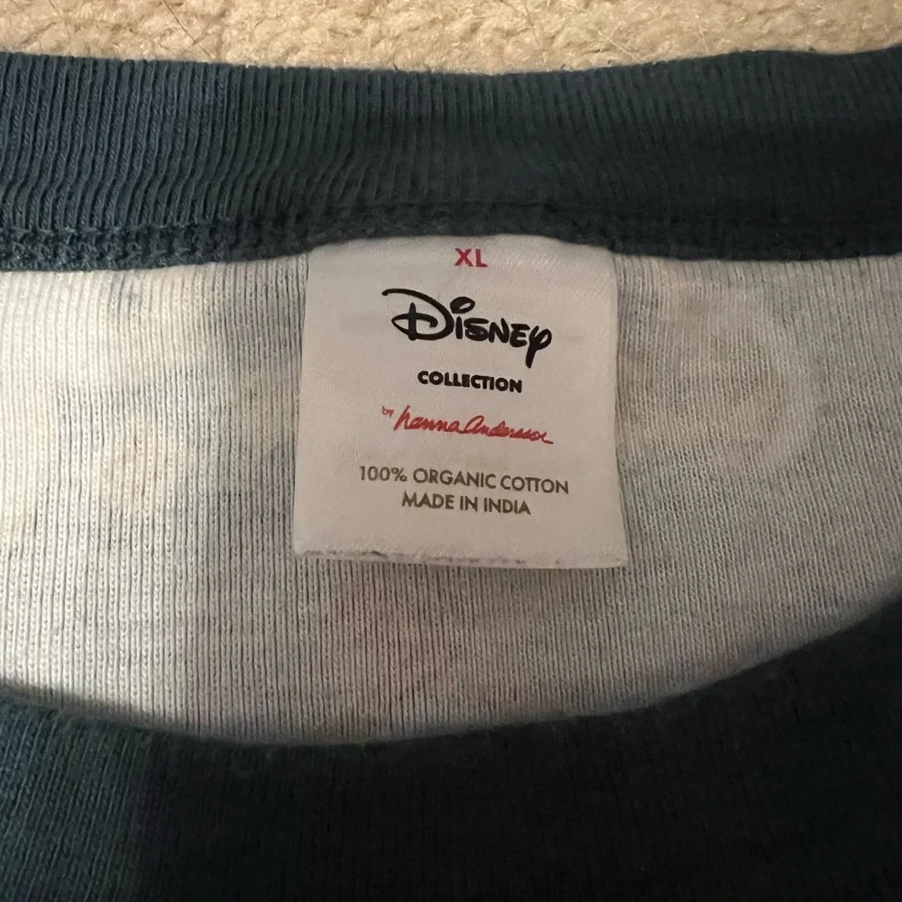 Disney’s Nightmare Before Christmas XL pajama set - Picture 2 of 3